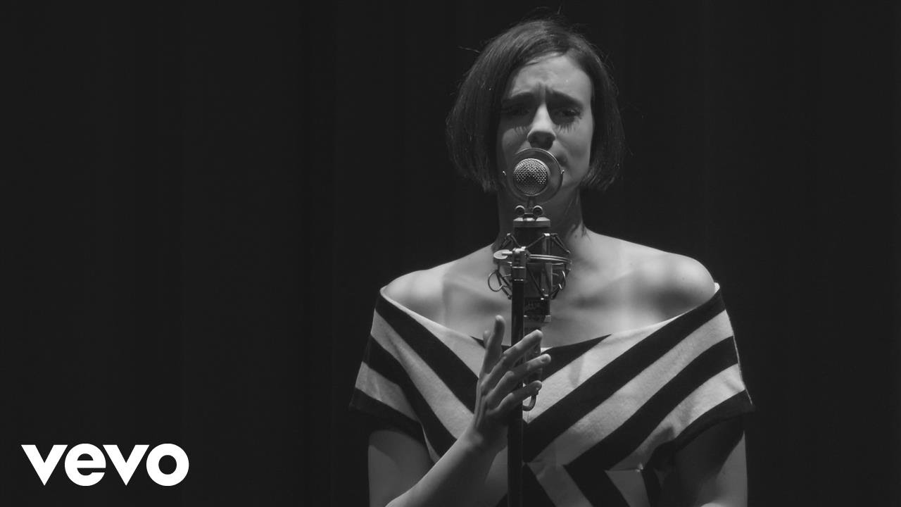 Hooverphonic - Battersea (Live at Koningin Elisabethzaal 2012)