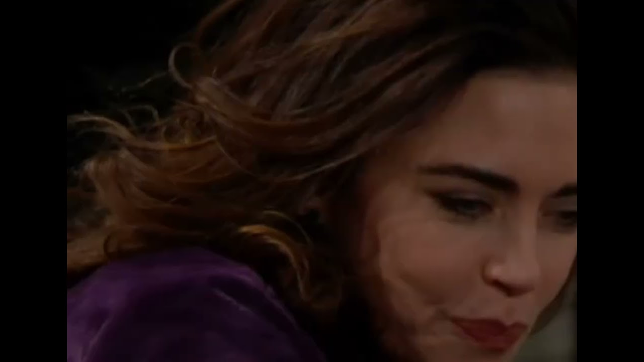 y&r Amelia heinle feet scene
