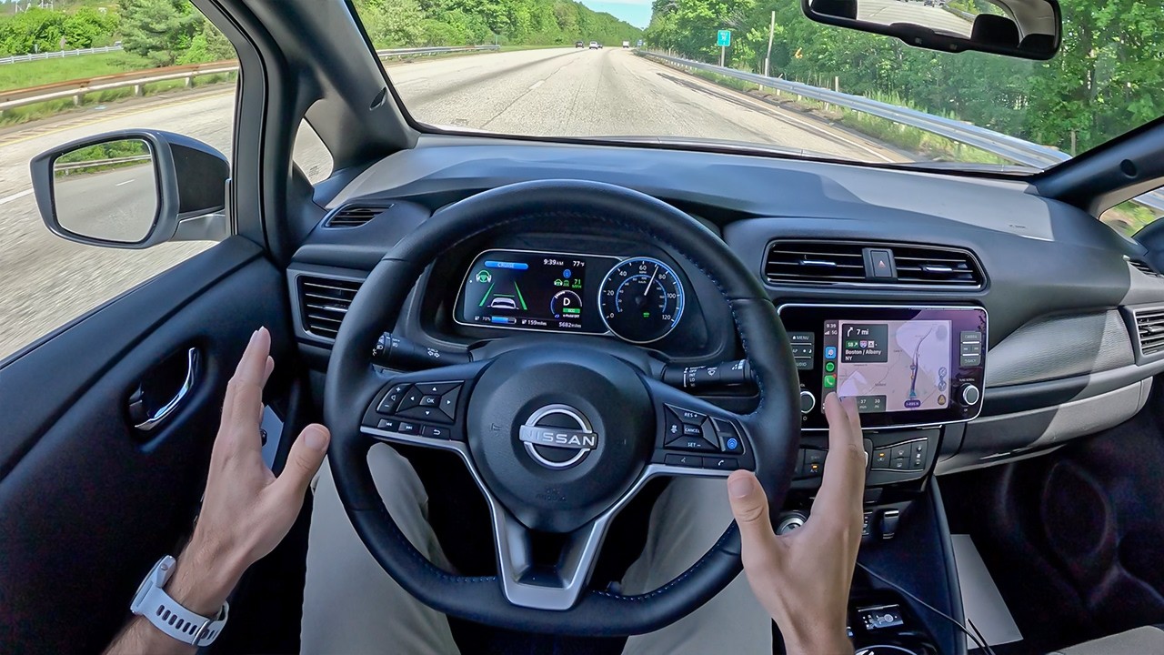 2024 Nissan Leaf Morning Commute - Does the OG EV Hold Up? (POV Binaural Audio)