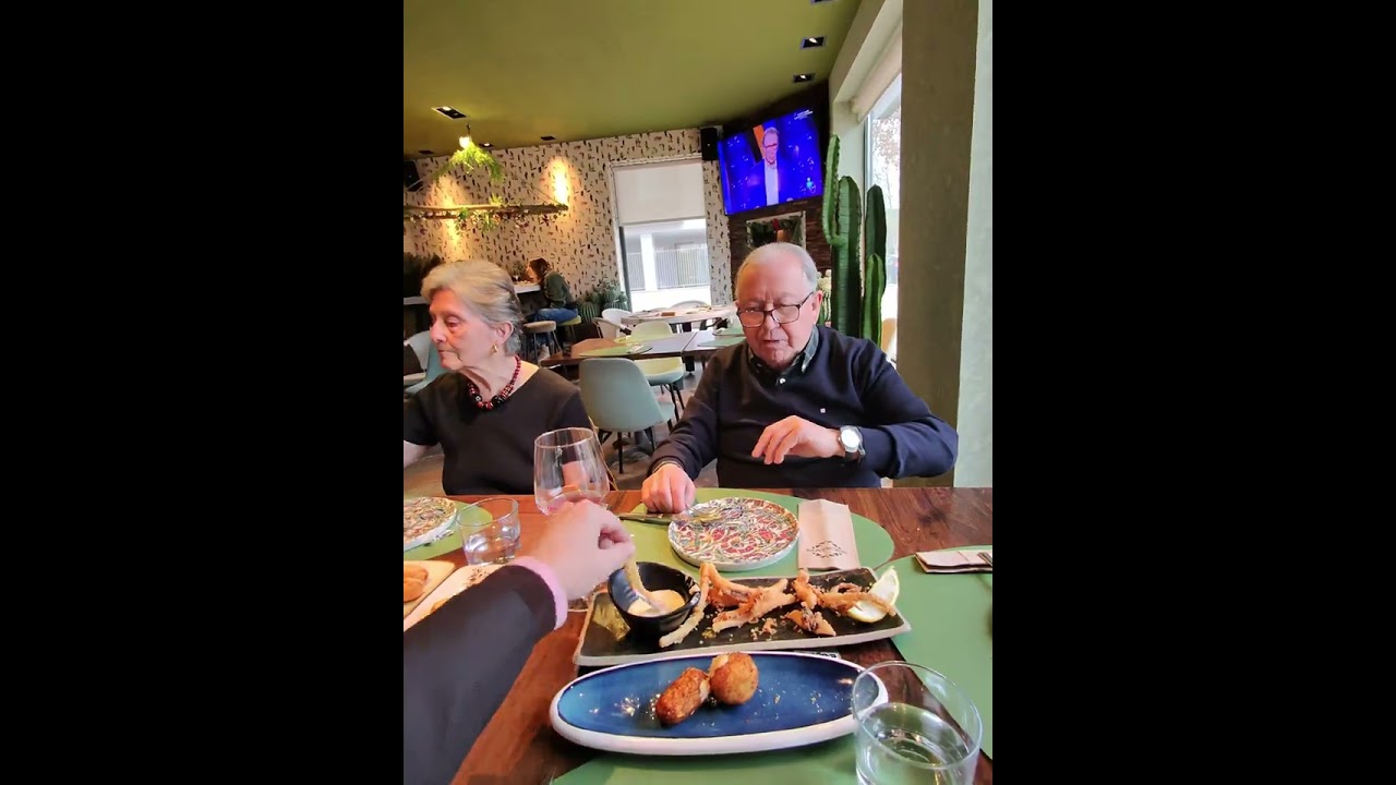 Celebrate 10 birthday with grandparents 