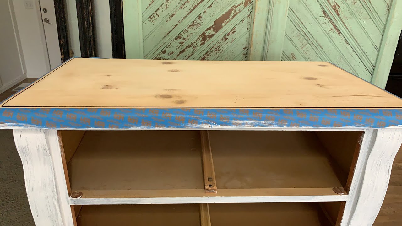 🔴 Classic Farmhouse Furniture Makeover