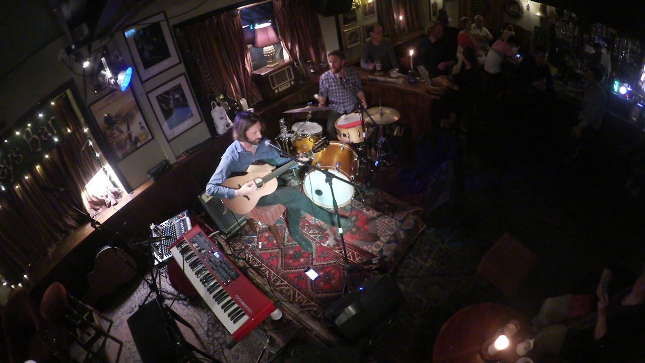 Basciville Live @ Mullarkey's Bar Clifden . Original track