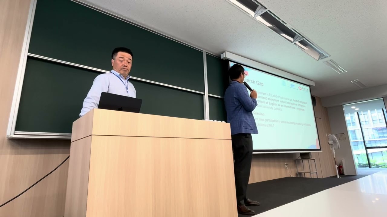 Developing EIL awareness through Thai-Japanese virtual exchange: a case of SMILE project