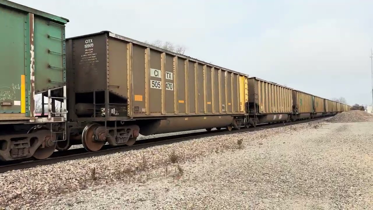 1-6-2025 BNSF C-NAMNMA With a Friendly Crew in Sikeston, MO
