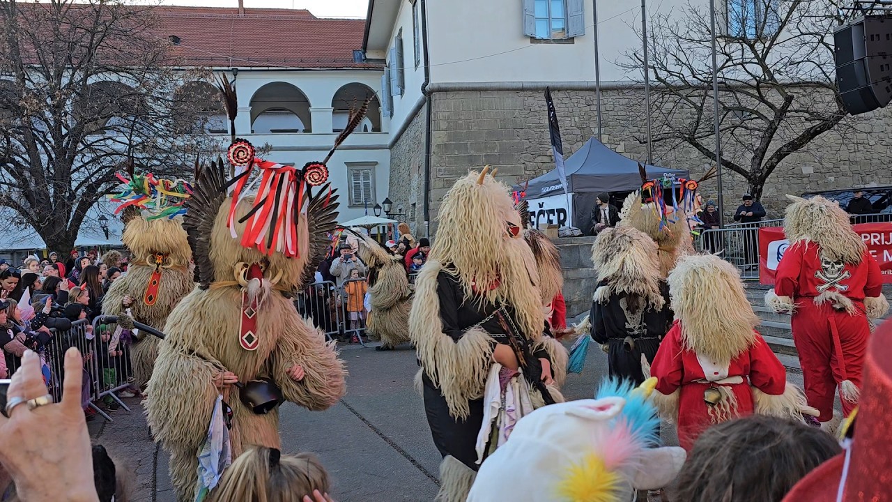 Kurenti odganjajo zimo - Maribor, Trg svobode - 13.2.2024