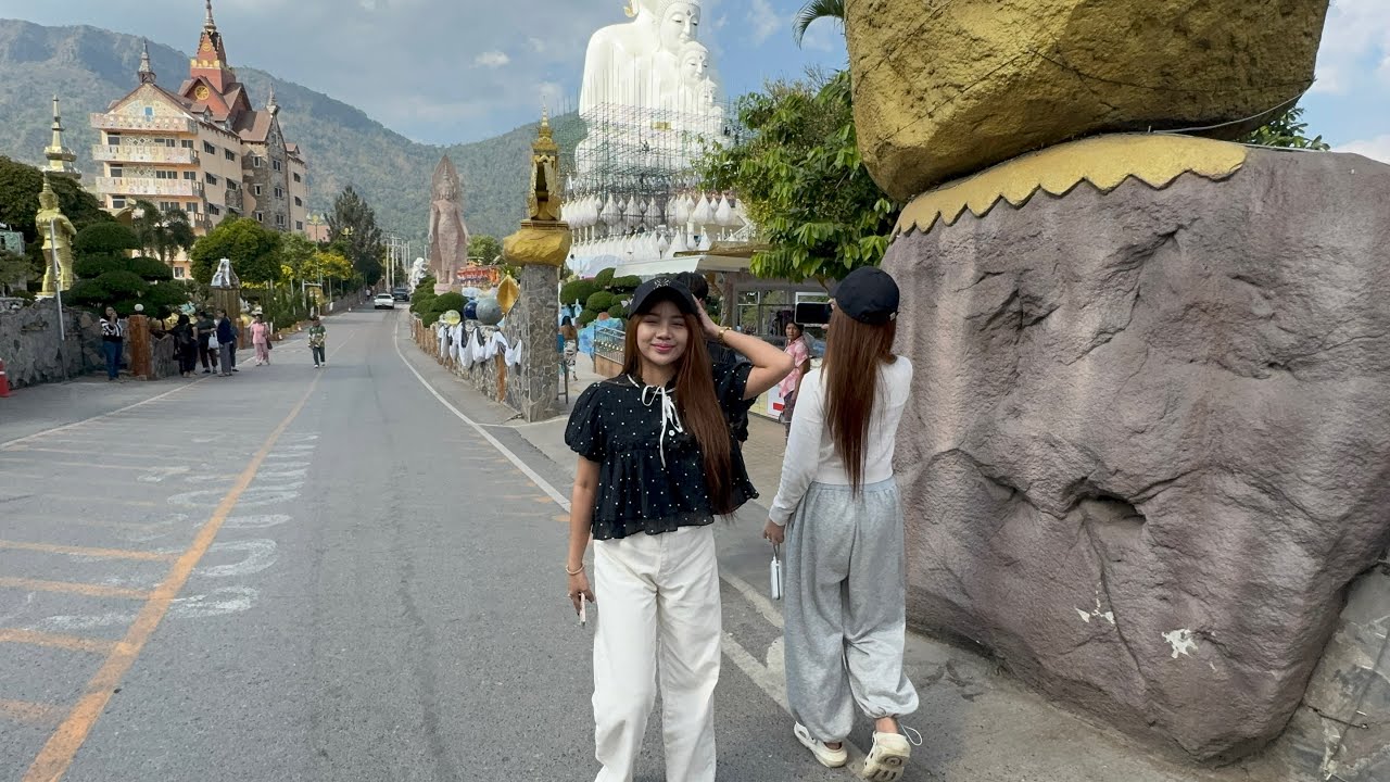 ไหว้พระวัดผาซ่อนแก้ว เพชรบูรณ์ กับฮักแพง‼️