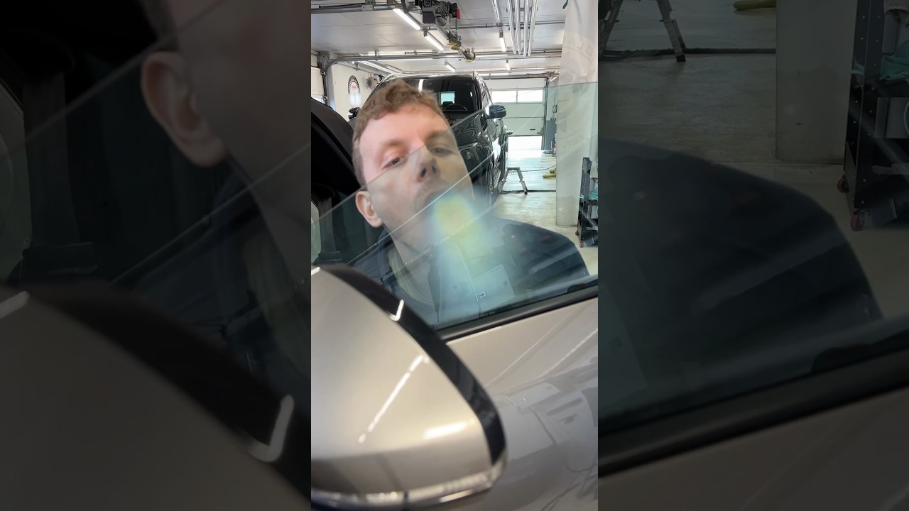 Beschlagene Autoscheiben? Das ist der wahre Grund! (und wie du es verhinderst)