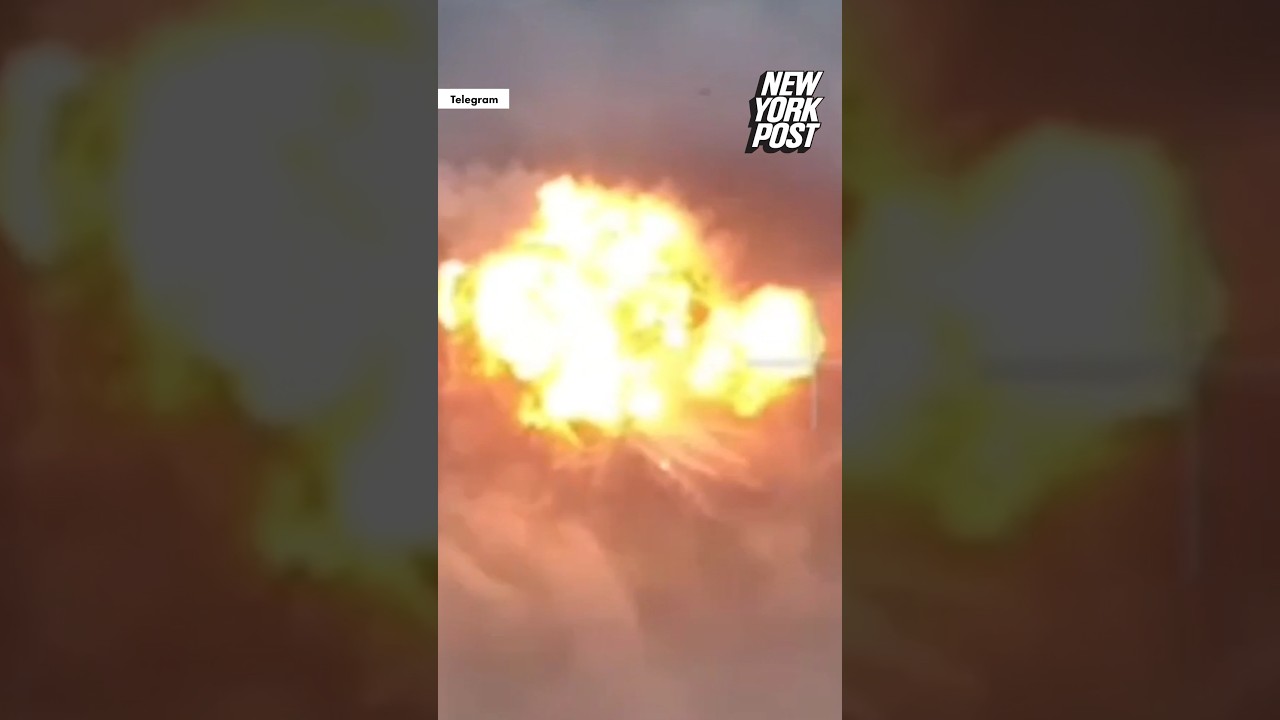 Russians send Soviet-era tanks packed with explosives into Ukraine #shorts