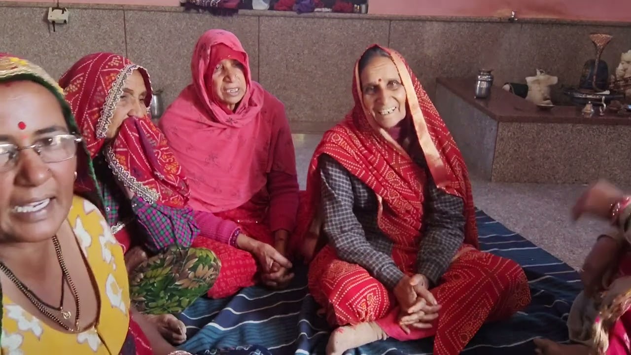 भगवानका भजन थारी खातिर बाग लगाया सवार घूमर के मिस अज्जू