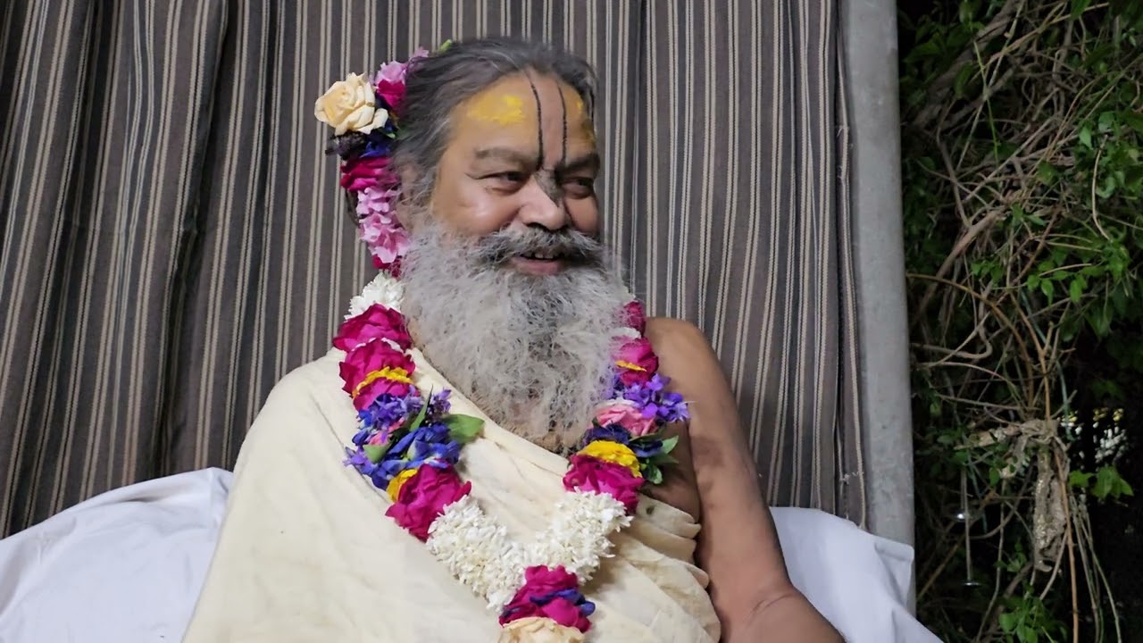 05/04/23 माधुर्य लीला में राधारानी की सेवा में सखी, मंजरी की भूमिका श्री श्री बाबा द्वारा