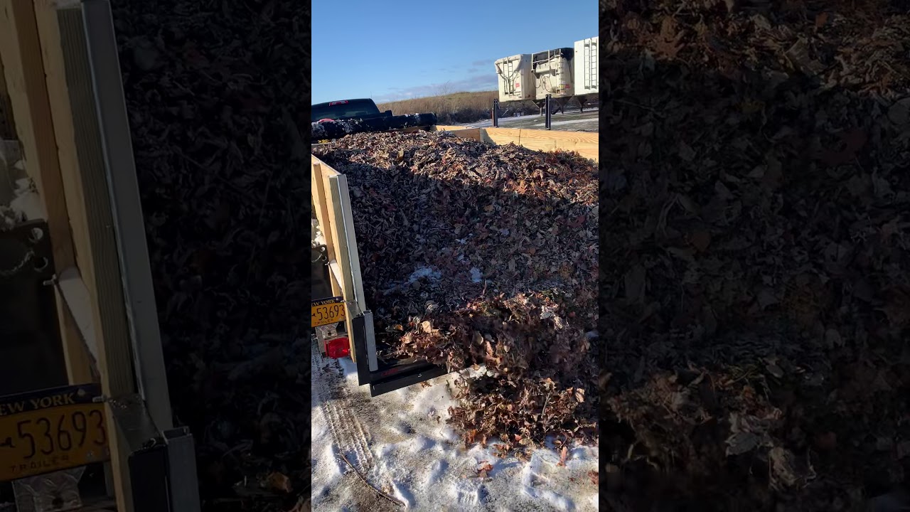 Self Unloading Landscape Trailer