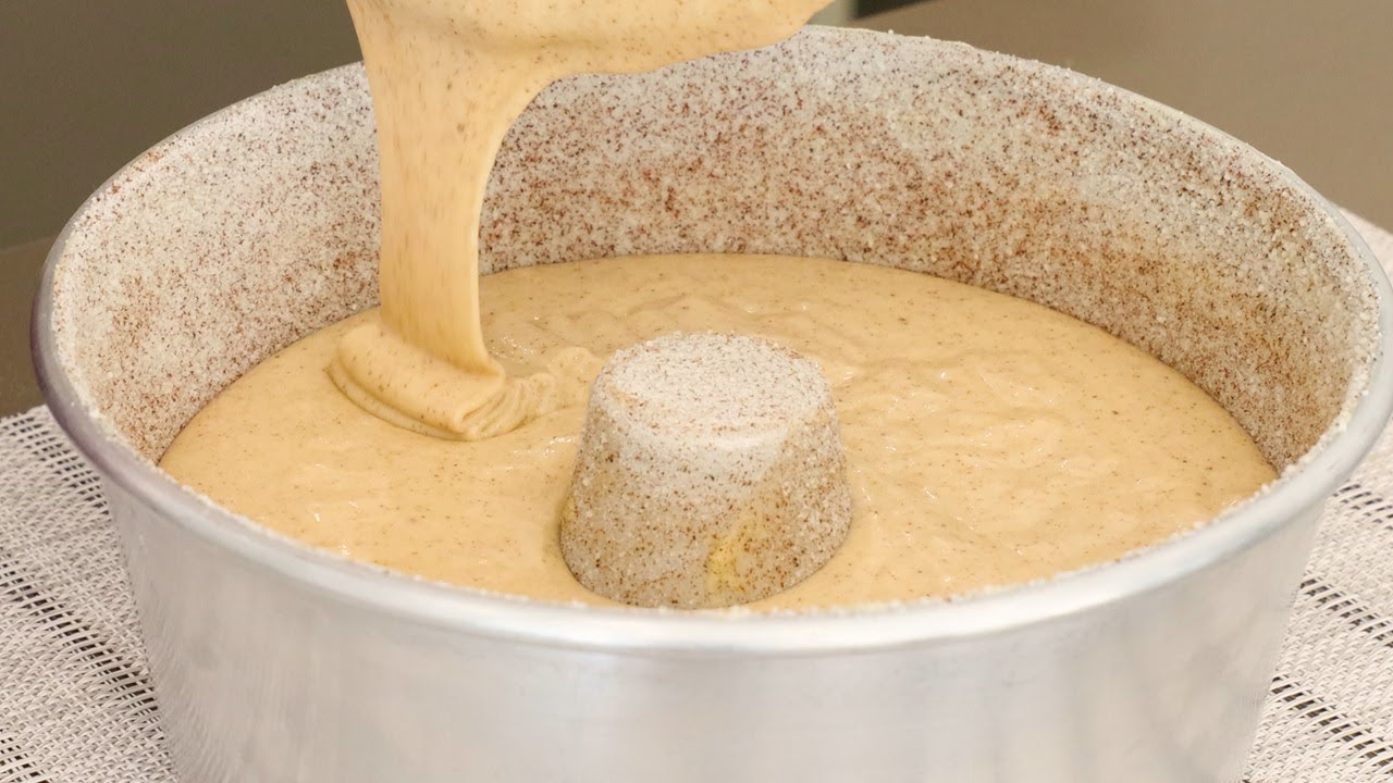 BOLO DE BANANA F&Aacute;CIL E R&Aacute;PIDO, MACIO E FOFINHO! - Isamara Am&acirc;ncio