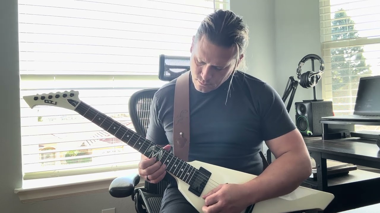 Ozzy Osbourne - Mr. Crowley Solo #1 (70% Speed)