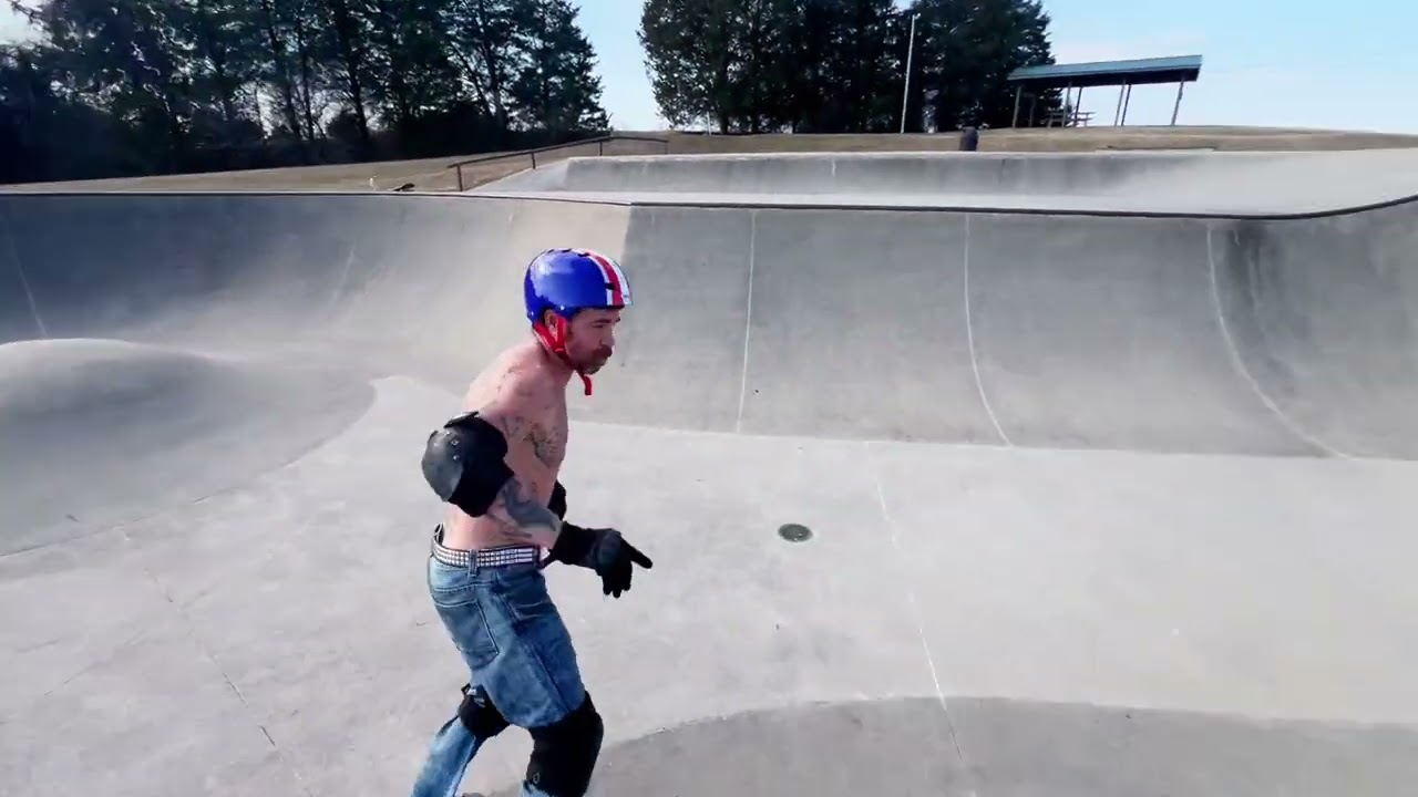 Skateboarding 