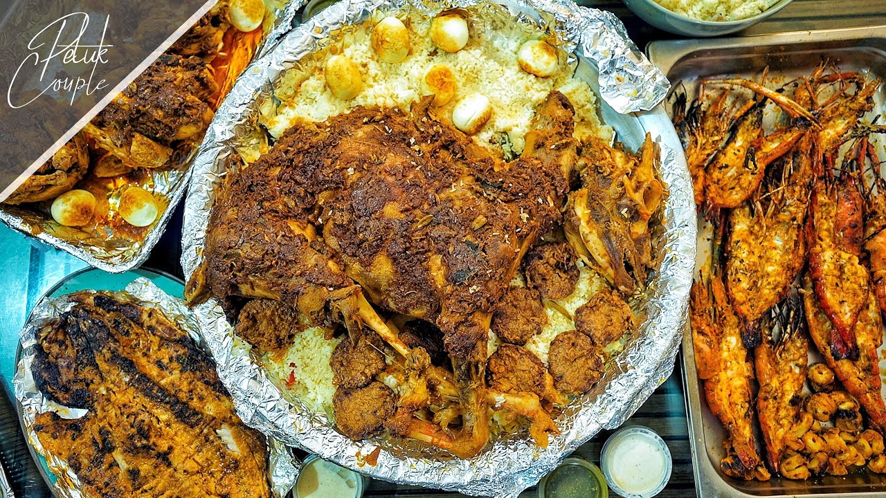 😳 এর থেকে রাজকীয় খাবার আর কি থাকতে পারে? || আস্ত খাসির রোস্ট থেকে শুরু করে গলদা চিংড়ির বারবিকিউ 😍