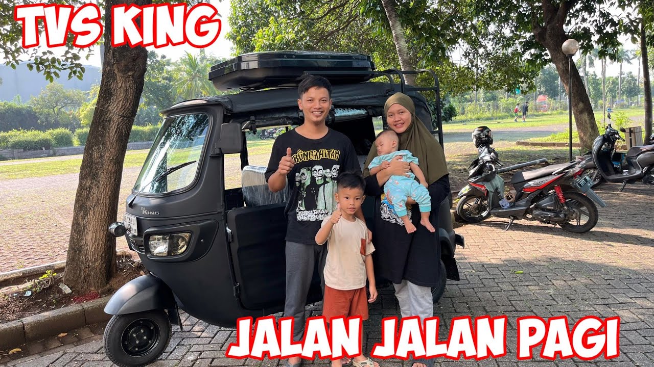 JALAN JALAN PAGI NAIK TVS KING PENUMPANG WARNA HITAM