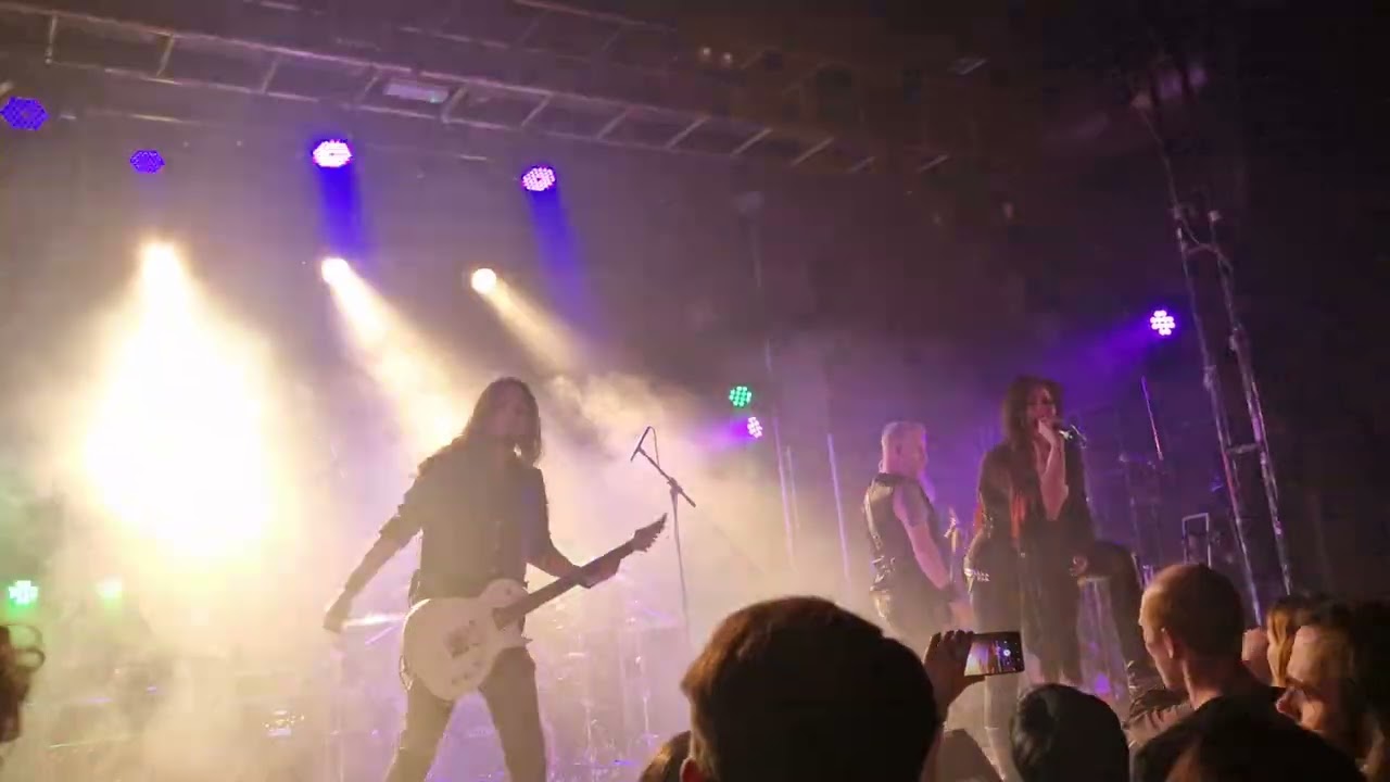 Autumn Bride - Fear and Devotion @ Szene Wien 18.03.2025