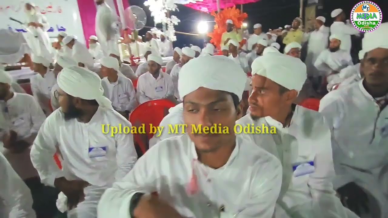 Dastar Bandi.Farigeen.Jamia Ashraful Uloom MahmoodaBad Kendrapara odisha.دستاربندی جامعہ اشرف العلوم