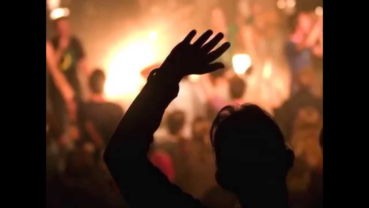 Oferta de Amor - Venho Senhor minha vida oferecer. Minist&eacute;rio Koinonya. M&uacute;sica de Willen Soares.