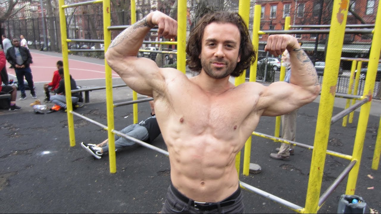 Calisthenics Training - Angelo Grinceri | Thats Good Money
