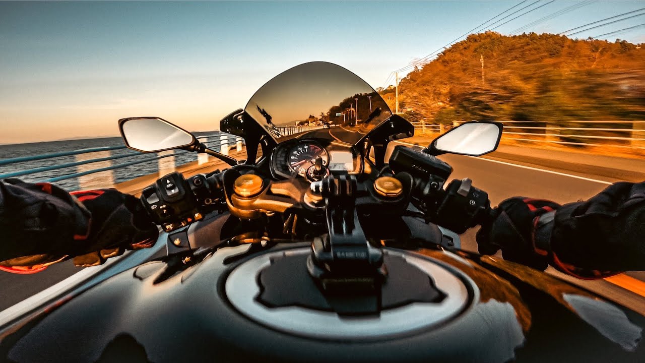 【バイクのある生活】夕焼けとバイク
