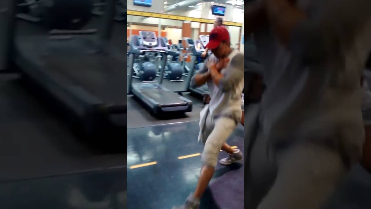 DAVID CHACON DC BODY FITNESS- WALKING LUNGES