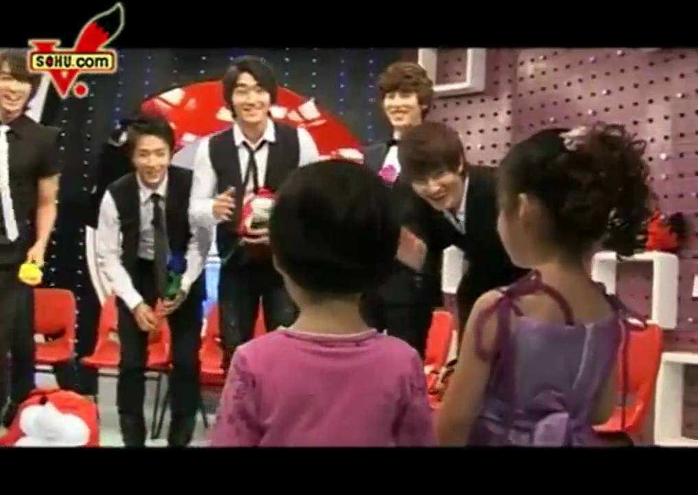[ENG] 090918 SJM Sohu Interview - Part 3 (Flower Choosing/Ryeowook is BEAUTIFUL!)