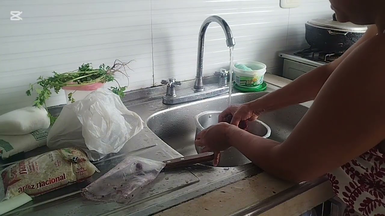 Haciendo un delicioso almuerzo 😋