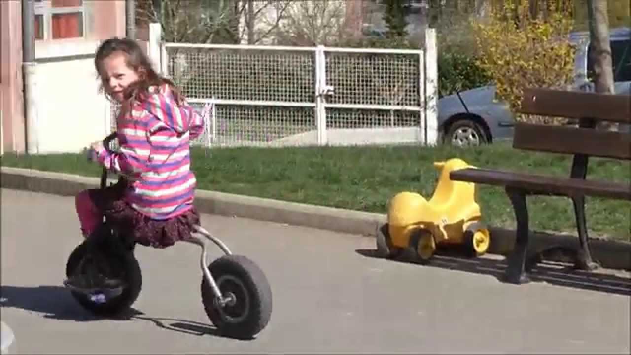 Récréation à la maternelle