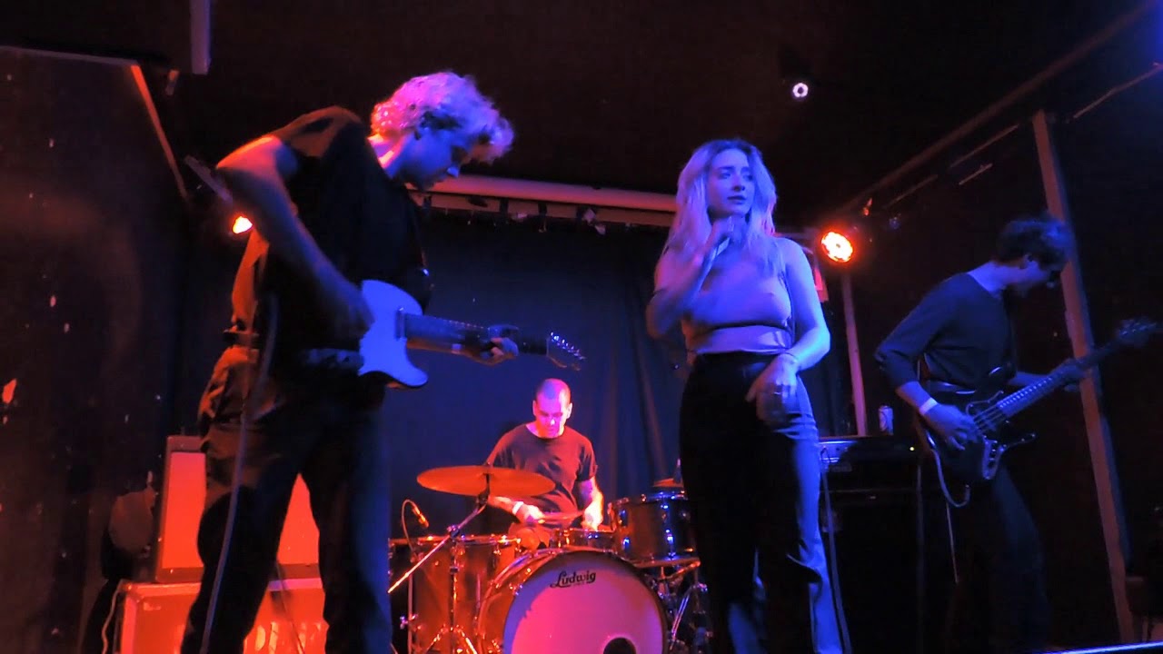 FRIGS @ The Old Blue Last 06/11/18