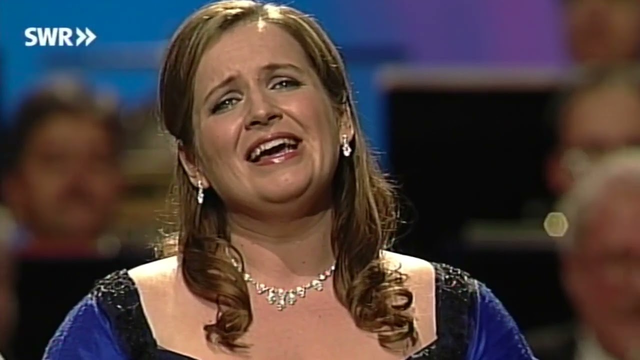 Soprano Anita Watson sings The Trees on the Mountains (Susannah) by Carlisle Floyd