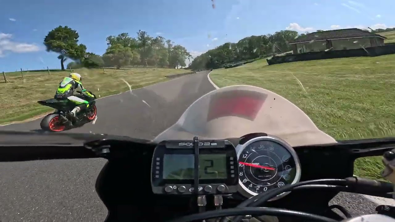 Cadwell Park 16-06-2025 Advanced session 3.
