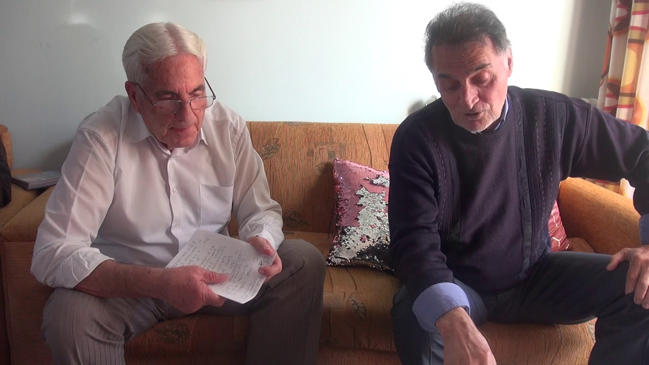 003  Ο Βασίλης Μποτίνος στα peiraiotika.gr