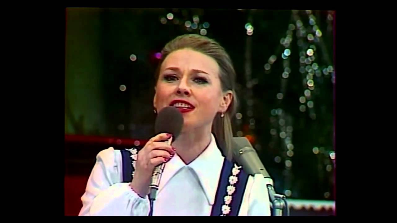 Синие очи далёких подруг. Ой вы ночи, матросские ночи! Мария Пахоменко. Sinie Ochi. Maria Pakhomenko