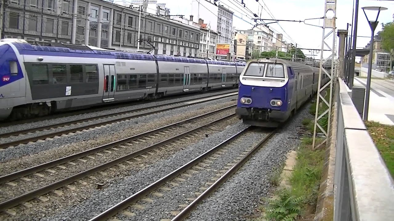 BB7410 en Livrée en voyage+15 trains ter+7 trains TGV à Lyon le 14/06/13