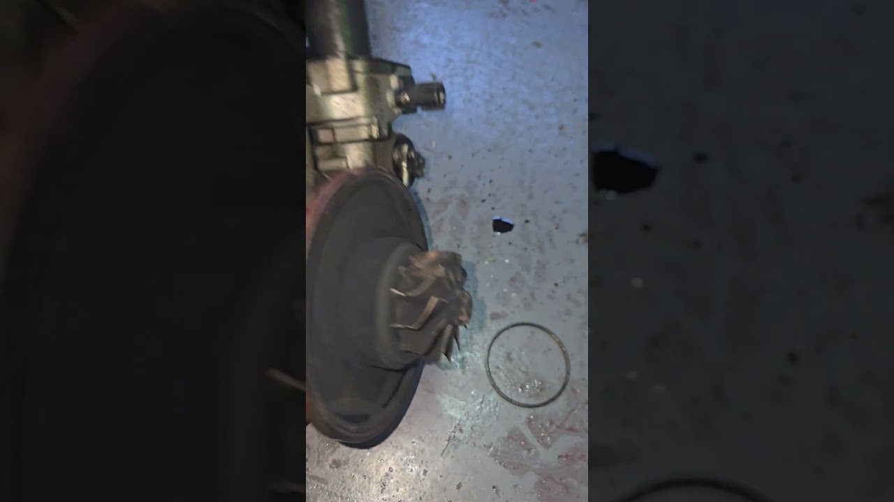 hilux turbo fail, turbo actuator fault, no boost, exhaust turbines worn away