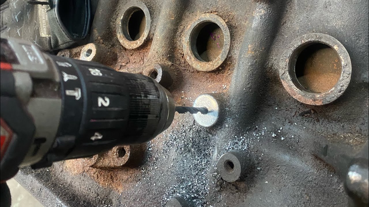 Drilling a 2jzge to 2jzgte style turbo oil feed ..