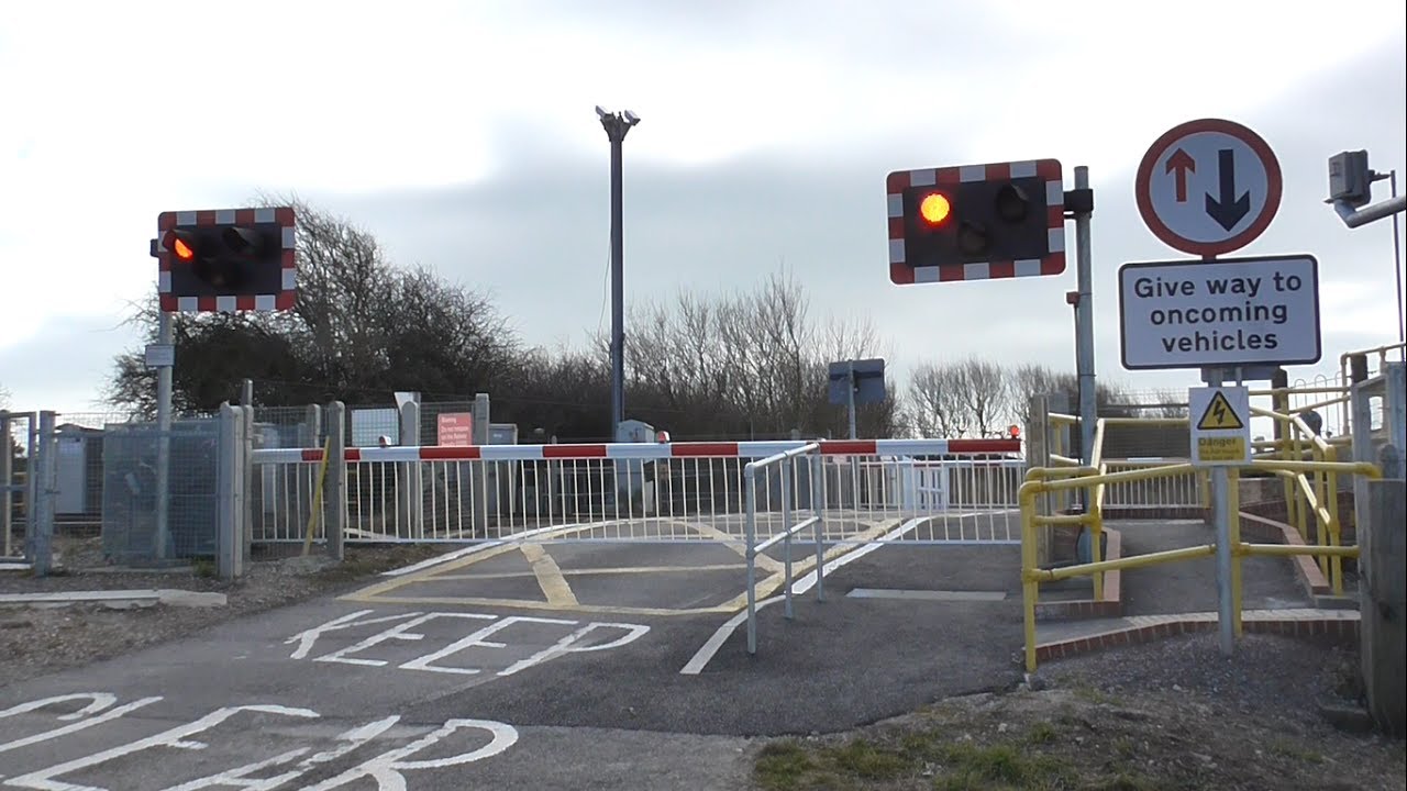 Normans Bay Level Crossing