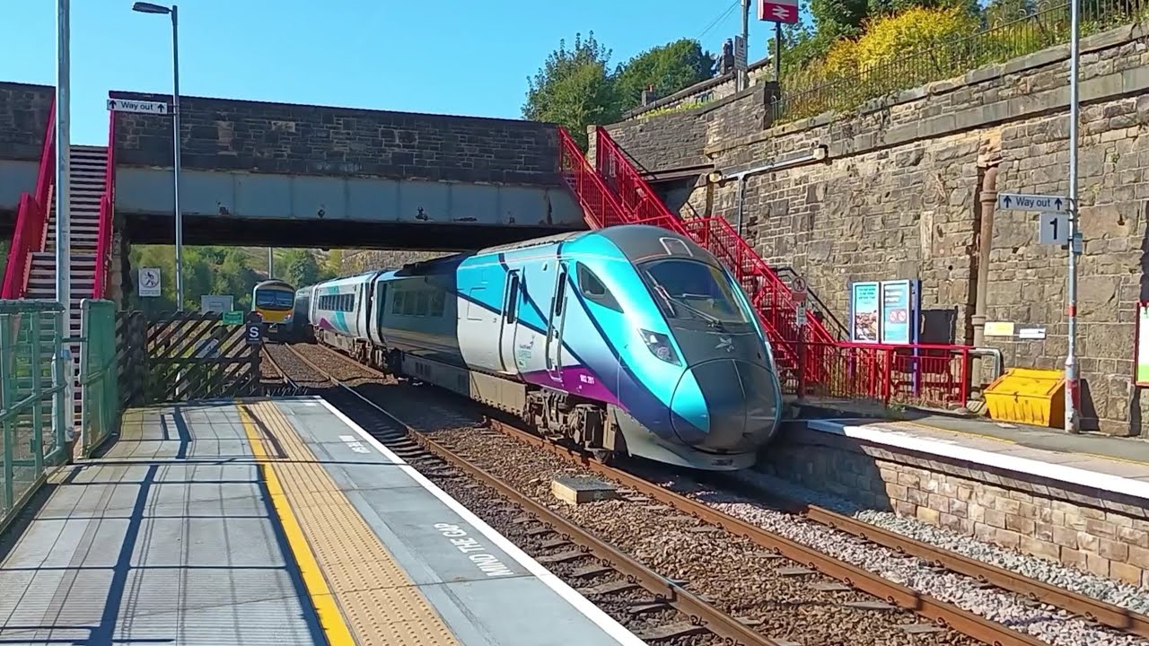 Trains at Marsden and Standedge Tunnel (17/09/24)