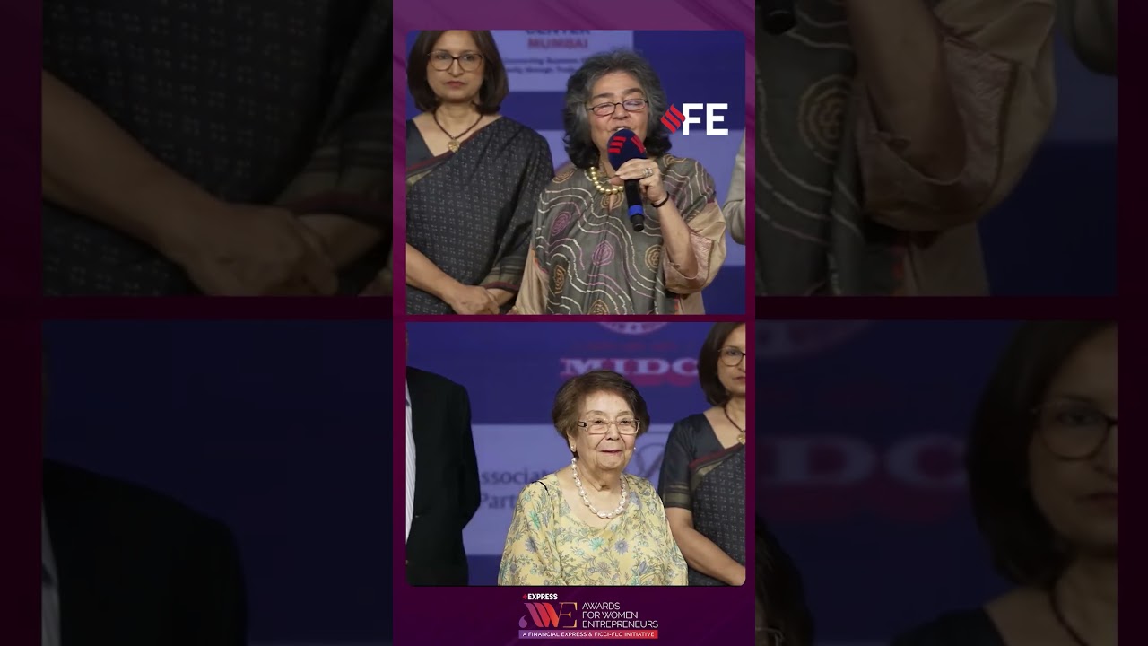 Zia Mody Receives Lifetime Achievement Award At Express Awards