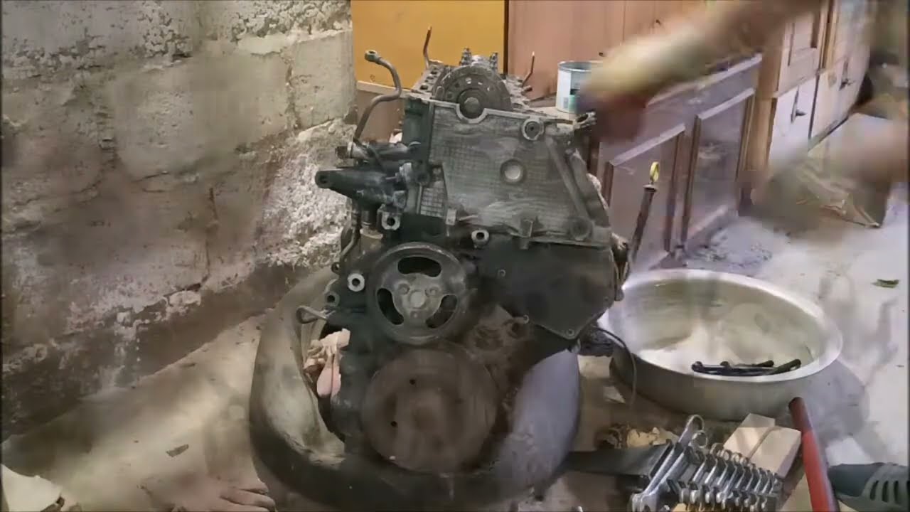 Разбираю двигатель Y20TDH своими руками, который заклинил!