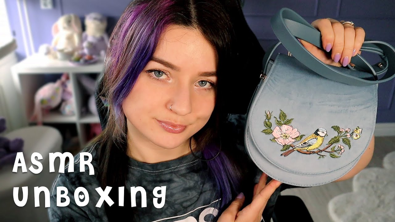 ASMR Relaxing Bag Unboxing ~ Soft Spoken, Tapping