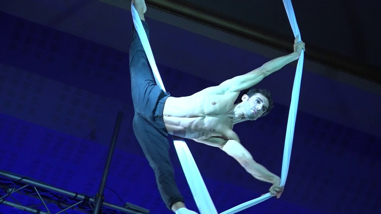 Tissu A&eacute;rien Aerial silk, Eloi Berrichon