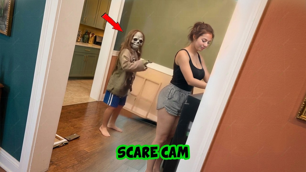 BEST SCARE CAM Priceless Reactions 2026😈#237 | Funny Scare Cam 🤣| Jump Scare 😂| CoCo Scare Cam |