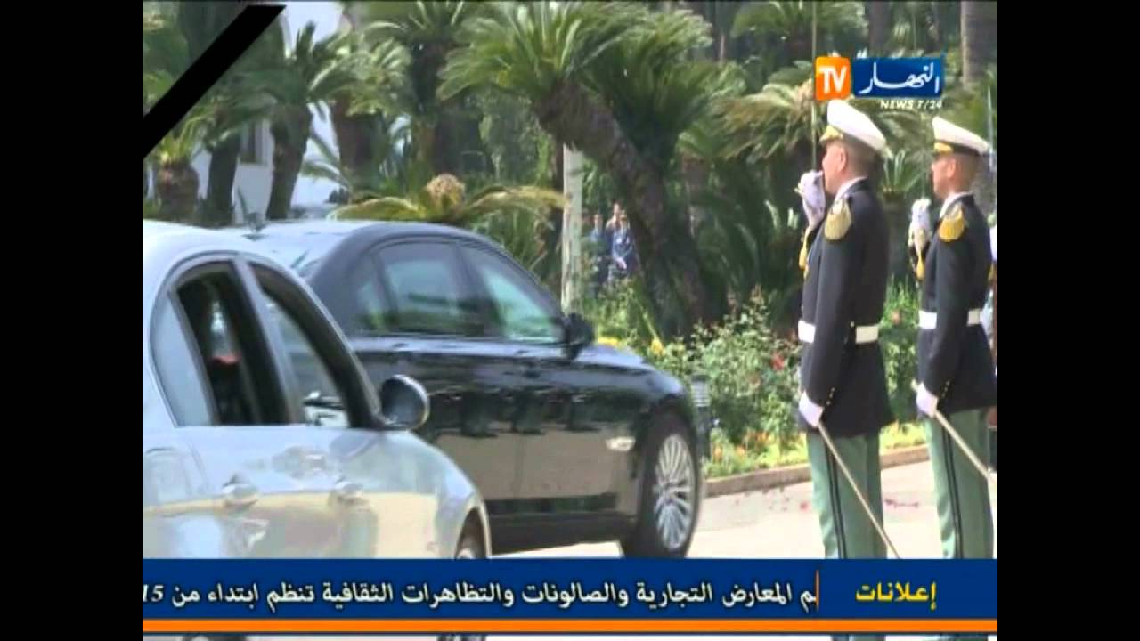 نقل جثمان الرئيس الراحل علي كافي الى مقبرة العالية