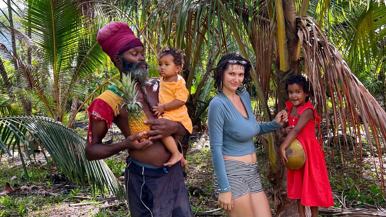 Living Off grid in Portland Jamaica 🇯🇲 