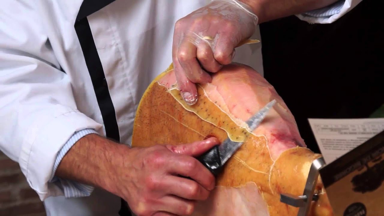 PRINCIPES DE LA DECOUPE DU JAMBON DE PORC NOIR DE BIGORRE