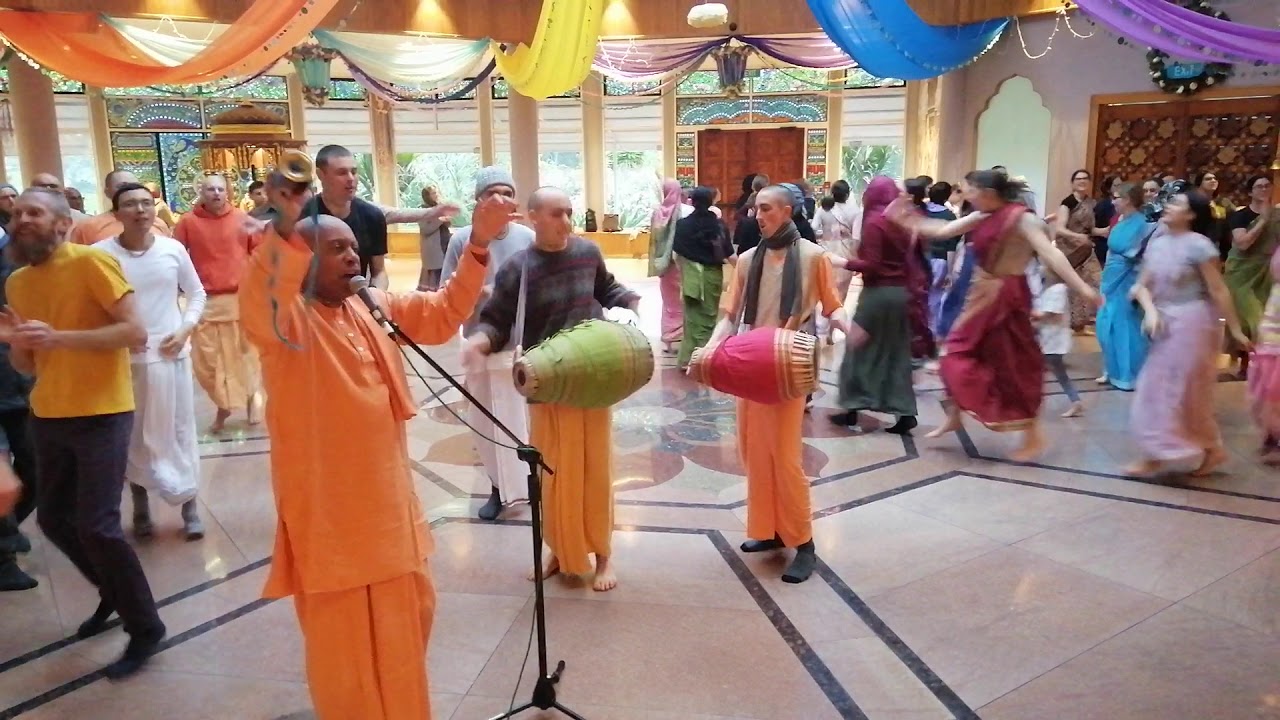 Kirtan at ISKCON Auckland