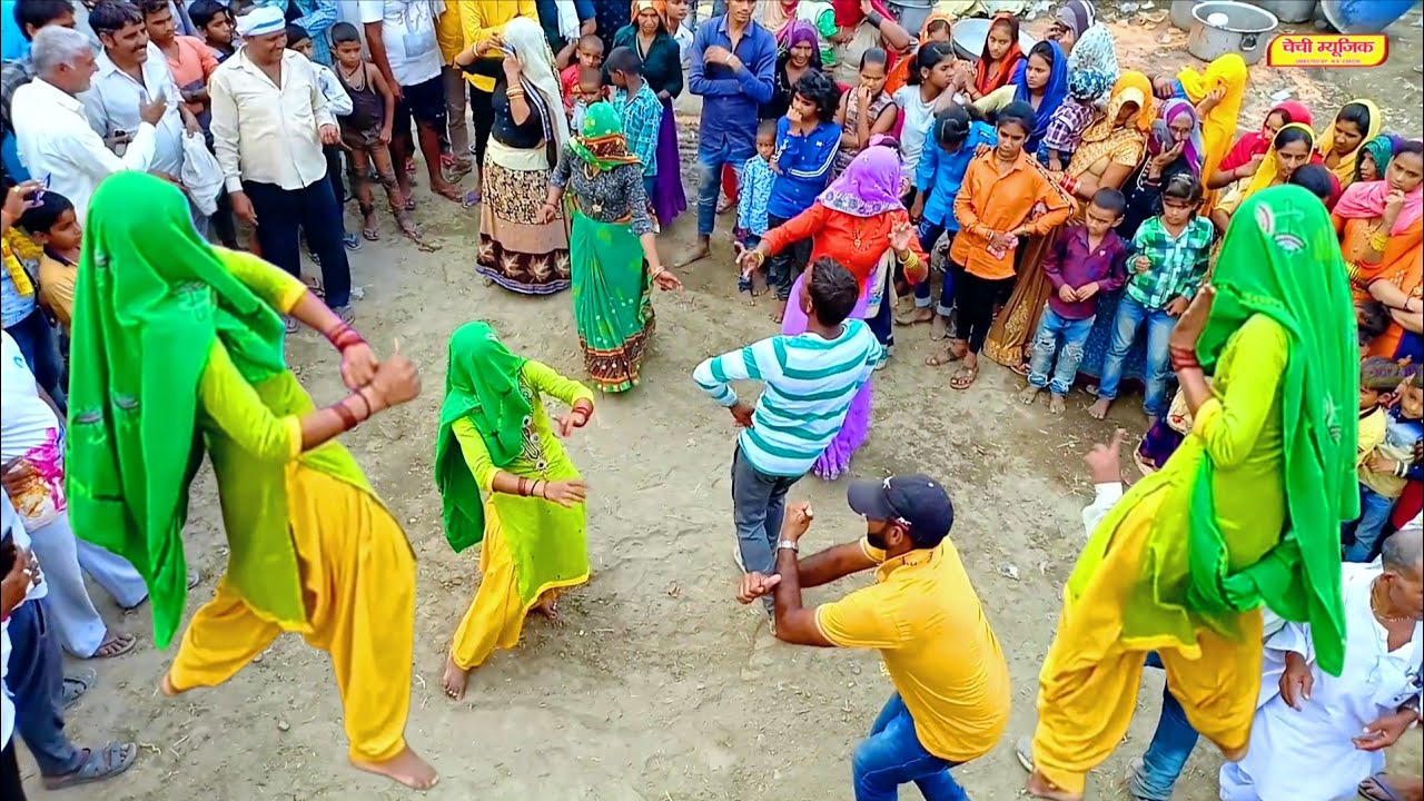 मत हंसे मुंडेरी पे भायेली ! सत्तो गुर्जर के नये रसिया पर गुर्जरो और गुर्जर लेडिजो का डांस कम्पटीशन