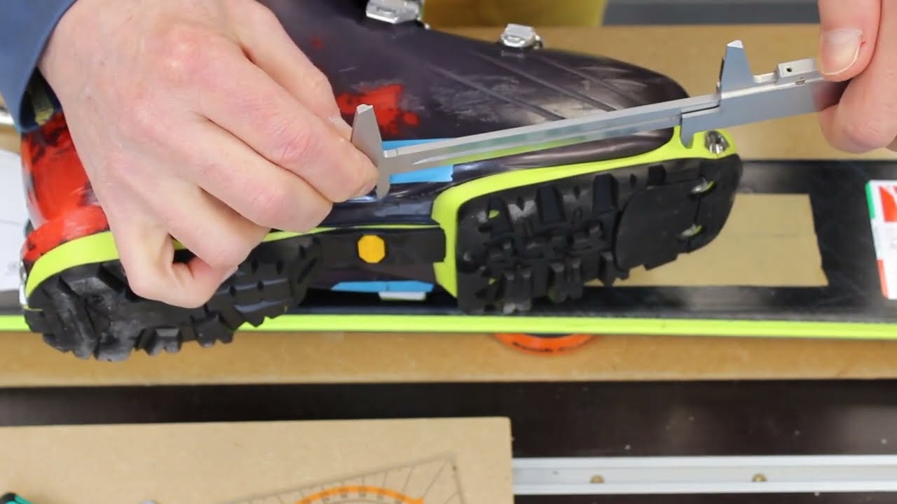 Montage ATK R12 Teil 2 - Solidline 2 / PIN Aufnahme